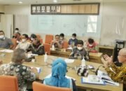 Komisi II Konsultasi ke Dirjen Sumber Daya Air Kementerian PUPR 15 Komisi II Konsultasi ke Dirjen Sumber Daya Air Kementerian PUPR