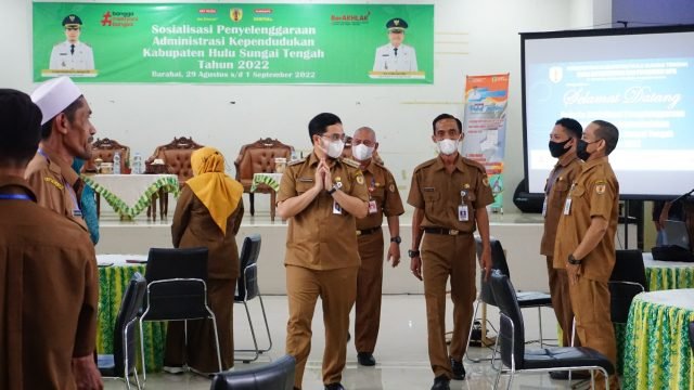 Bupati HST Buka Sosialisasi Penyelenggaraan Administrasi Kependudukan 1 IMG 20220830 WA0002 scaled