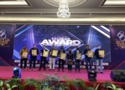 Tokopedia Dinobatkan sebagai E-commerce Terbaik 8 Tokopedia Dinobatkan sebagai E-commerce Terbaik