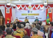 Bupati Pimpin Rapat Koordinasi Bersama Kades 17 Bupati Pimpin Rapat Koordinasi Bersama Kades