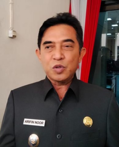 Hal 10 1 Klm H Arifin Noor