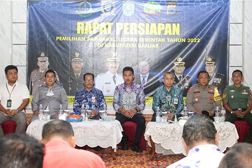 Hal 16 4 KLm Martapura Pemilihan Pambakal