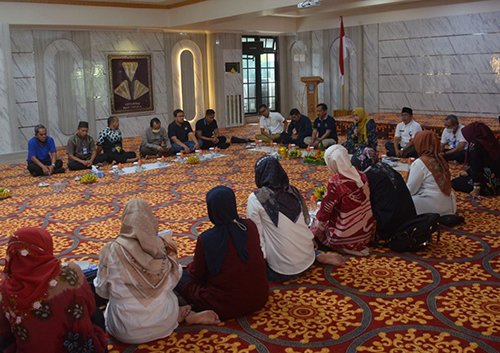 Hal 16 4 Klm Martapura Pembubaran panitia