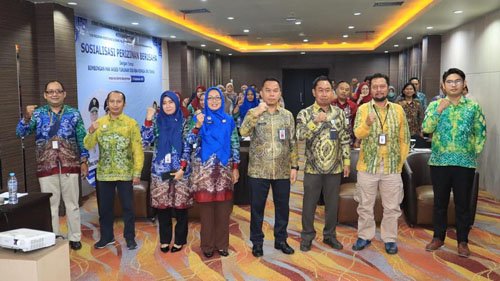 Pelayanan Perizinan di Banjarmasin Semakin Berjalan Baik 1 Hal 9 3 KLm Kontrak 2 4