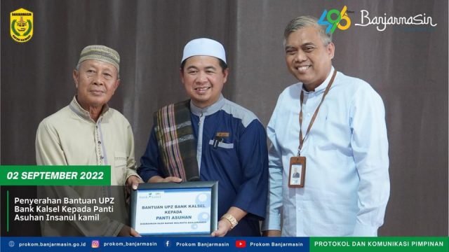 Wali Kota H Ibnu Sina Khutbah Sholat Jumat Sekaligus Imam di Mesjid Bank Kalsel 3 IMG 20220902 WA0035 scaled