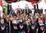 Relawan Des Ganjar Kalsel Deklarasikan Dukungan 'Ganjar Pranowo Presiden 2024' 7 Relawan Des Ganjar Kalsel Deklarasikan Dukungan ‘Ganjar Pranowo Presiden 2024’