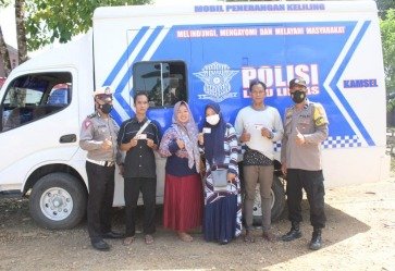 Satlantas Polres Banjarbaru Bagikan Voucher Pembayaran Perpanjangan SIM C Untuk Warga Tak mampu 3 IMG 20220913 WA0026