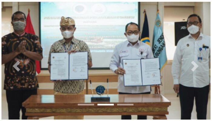 Perjanjian Konsesi Pengelolaan Alur Pelayaran Ambang Sungai Barito Ditandatangani