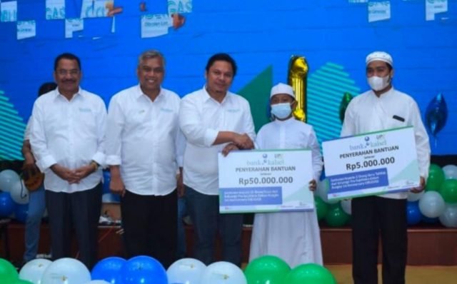 Bank Kalsel Bagi Santunan Guru Tahfidz dan Siswa dari Keluarga Pra-Sejahtera 1 IMG 20220930 110349 scaled