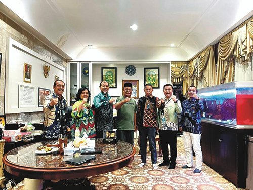 Silaturahmi dengan Paman Birin, PLN Kalselteng Siap Dukung MTQ Nasional XXIX 2022 1 Kontrak Pemprov