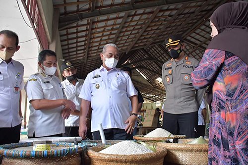 hal 12 HSS 1 3 klm 1