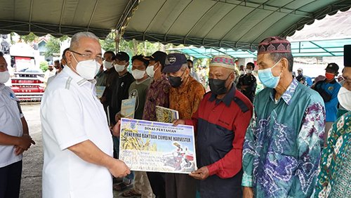 hal 12 HSS 1 3 klm 11