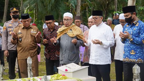 hal 12 HSS 1 3 klm 12