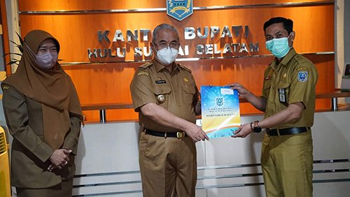 hal 12 HSS 1 3 klm 18