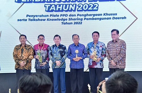 hal 12 HSS 1 3 klm 19