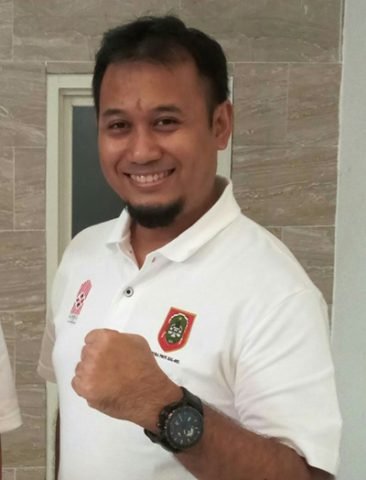 13 1 klm fitri hernadi jpg