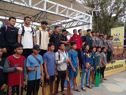 13 3klm gubernur jpg