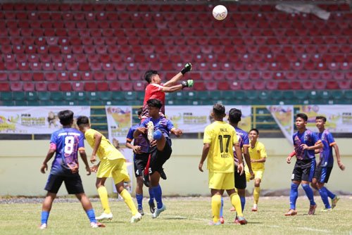 13 3klm juara grup jpg