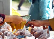 DKP3 Gelar Pasar Murah Di Guntung Paikat