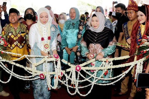 Hal 16 4 Klm Martapura KALSEL EXPO