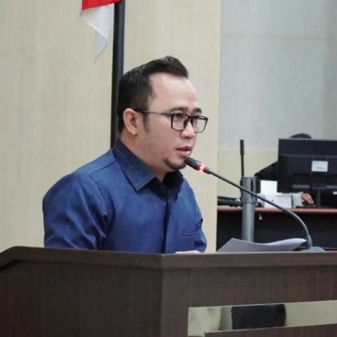 Terlalu Sibuk Urus Parkir, Jukir dan Angkutan Umum 1 Hal 9 2 Klm Afrizal