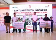 Telkom Bangkitkan Digitalisasi Pendidikan di Daerah 3T 25 Telkom Bangkitkan Digitalisasi Pendidikan di Daerah 3T