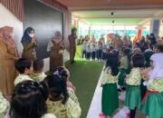 Tiga TK Bareng Kunjungi Kids Library Palnam, Ini Loh Perpustakaan! 13 Tiga TK Bareng Kunjungi Kids Library Palnam, Ini Loh Perpustakaan!