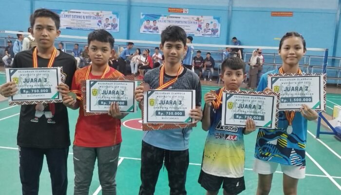 Kejuaraan Bulutangkis Walikota Cup 2022, Lima Wakil PB Purnama Raih Prestasi