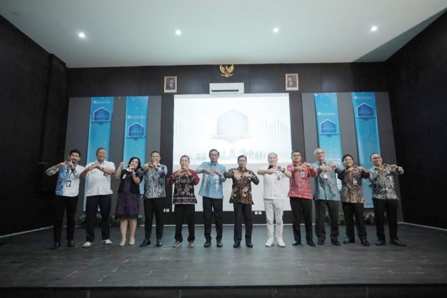 Bupati Saidi Mansyur Apresiasi JMSI Kalsel, Gelar Malam Ramah Tamah di Mahligai Sultan Adam 1 IMG 20221021 091210 scaled