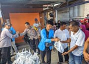 2.000 Paket Sembako Dibagikan Polres Kotabaru ke Masyarakat