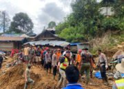 Seorang Korban Tertimbun Longsor Ditemukan Tim SAR