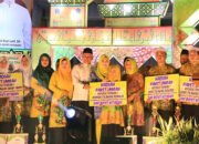 Penutupan MTQ Nasional Tingkat Kotabaru ke 52Bupati Serahkan 10 Tiket Umroh ke Para Pemenang