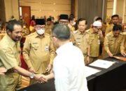 Plh Bupati HSU Hadiri Pengarahan MenPAN- RB