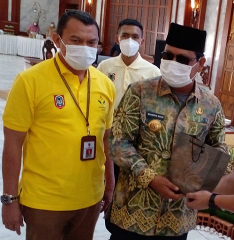 13 2klm Gubernur Paman Birin jpg