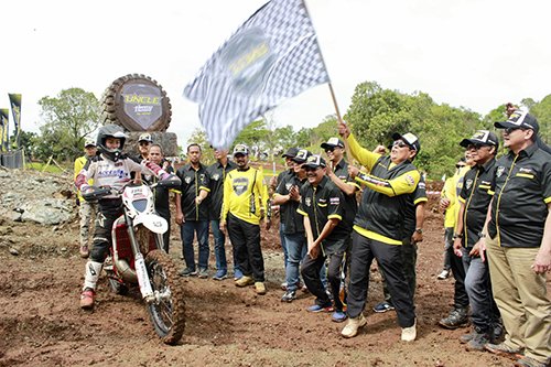 13 3klm gubernur jpg 1