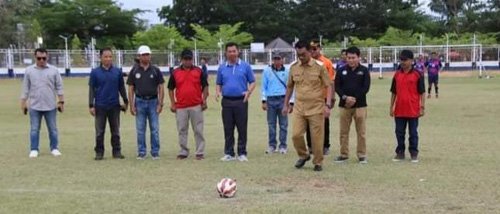 Wabup Barut Buka Pertandingan Sepakbola 1 15 barut 5