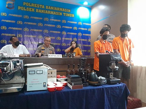 Kafe Milik Selegram Dibobol Karyawan Sendiri 1 5 Dibobol 4klm