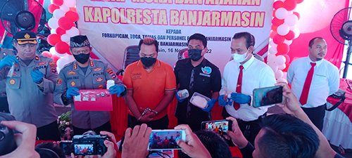 Pembuatan Ekstasi Rumahan Diringkus 1 5 ektacy 4klm