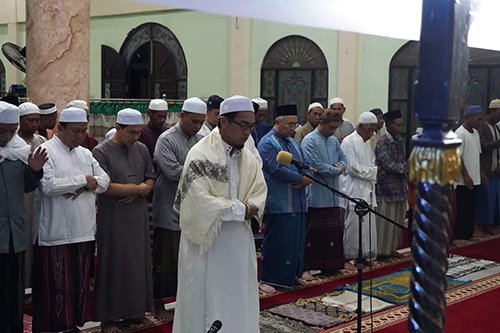 Gerakan Subuh Jumat Berkah HSS di Desa Bangkau 1 Hal 12 HSS 1 3 klm