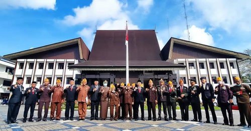 Kesbangpol dan KPU Kerjasama Gelar Pendidikan Politik 1 Hal 9 3klm Kontrak 2 1