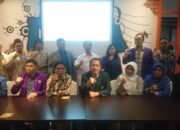 Organisasi Profesi Kesehatan se-Kalsel Sampaikan Pernyataan Sikap Terhadap RUU Kesehatan 10 Organisasi Profesi Kesehatan se-Kalsel Sampaikan Pernyataan Sikap Terhadap RUU Kesehatan
