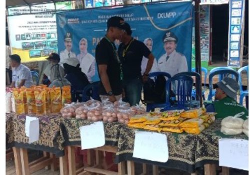 Pasar Murah di Paramasan Diserbu Warga 1 hal10 2klmparamasan