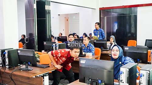 Pemko Persiapkan Menuju Paperless<br>Melalui Digitalisasi Dokumen 1 hal10 3klmbjb1 2