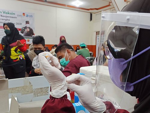 Banjarmasin Akhirnya Kebagian 600 Vial<br>30 Persen untuk Booster Nakes 1 hal9 4klmvaksin