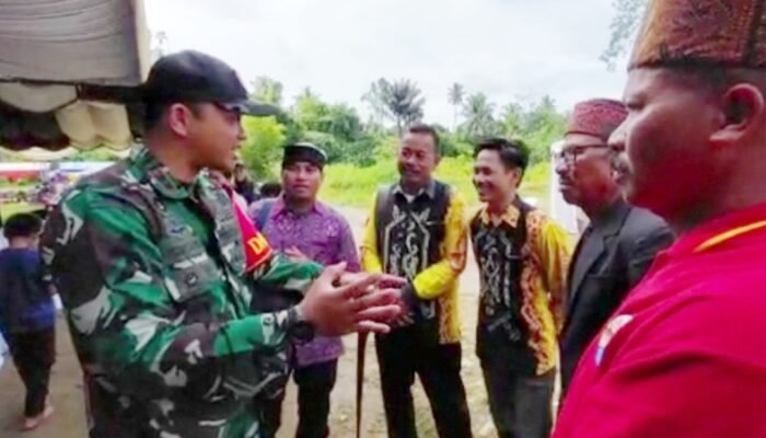 Dandim 1002/HST Komunikasi Sosial Dengan Warga Dayak Meratus