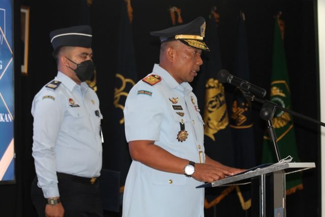 Lilik Sujandi Lantik Pejabat di Lingkungan Kemenkumham Kalsel 1 1000050224 scaled