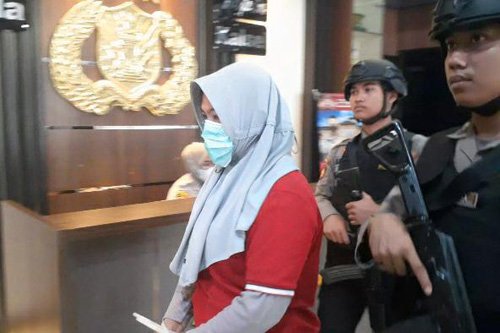 Hatni Gelapkan Pinjaman Nasabah Bank BTPN Syariah Binuang 1 5 tersangka 3klm