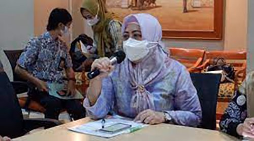 Hal 10 2 Klm Siti Noortita Ayu Febria Roosani