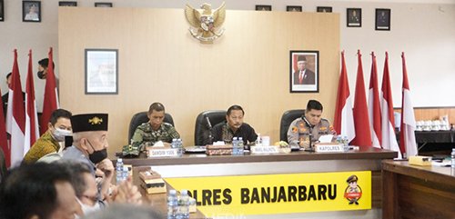 Hal 10 3 Klm BJb 1 4