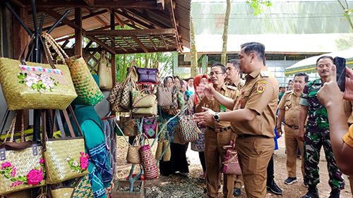 Ciptakan Wisata Aman Dan Nyaman Untuk Pengunjung 1 Hal 10 7 KLm BJB 1gabung123